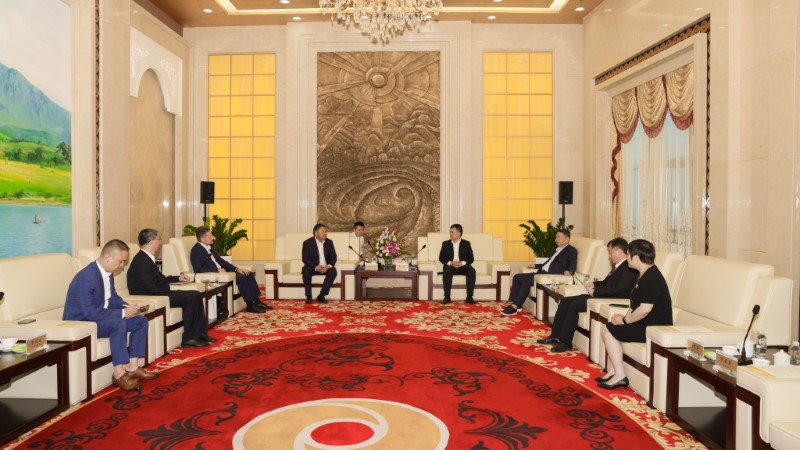 图瓦首脑霍瓦雷格访问乐鱼官方网站-乐鱼leyu(中国)