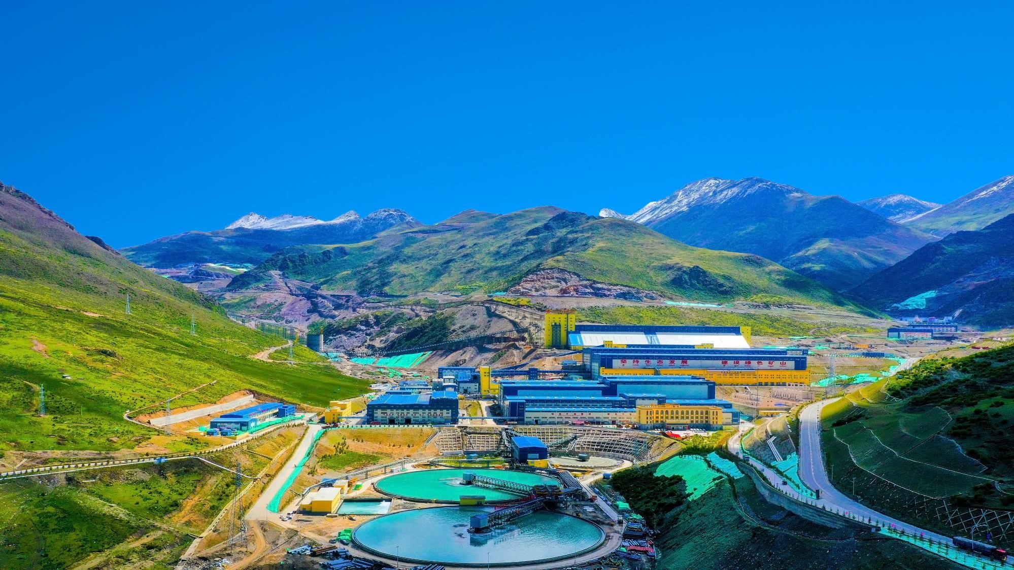 邹来昌董事长发表2026年新年致辞